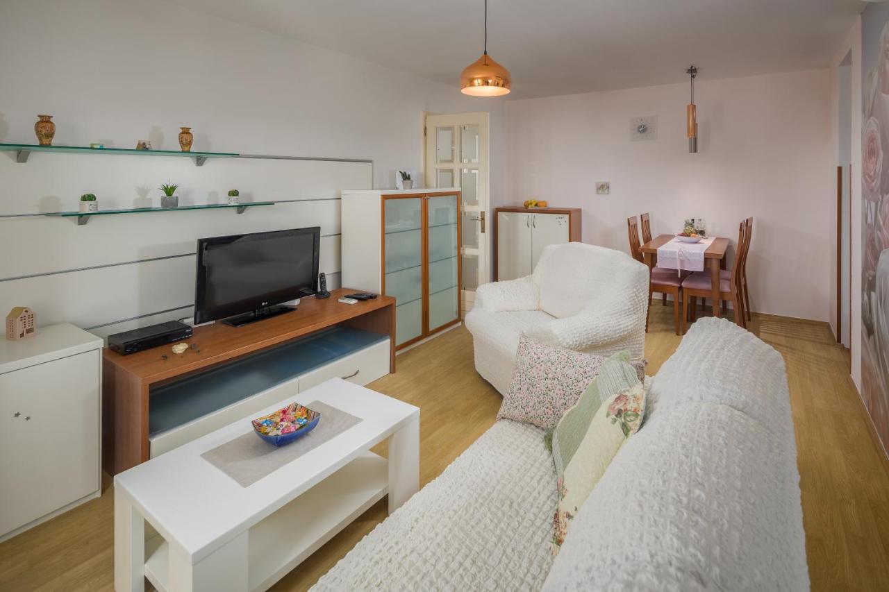 Kukci Apartment Екстер'єр фото